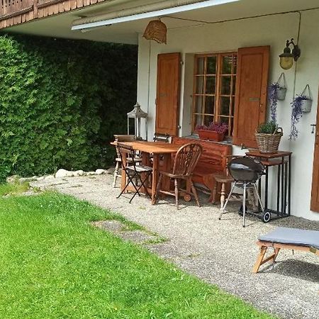Cozy Apartment In The Heart Of The Alps Шато-д'О Екстериор снимка