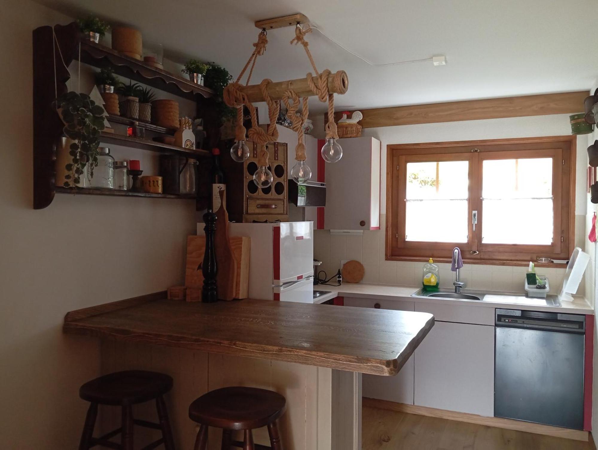 Cozy Apartment In The Heart Of The Alps Шато-д'О Екстериор снимка